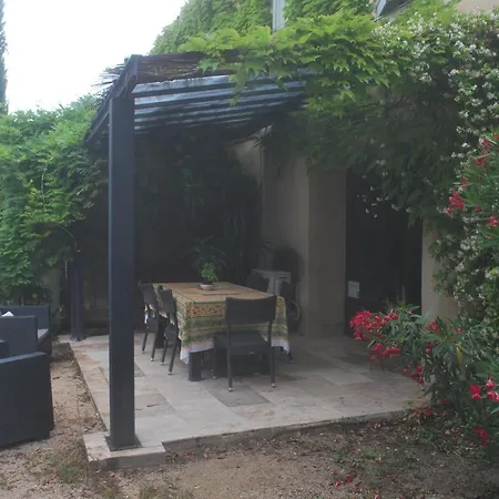 Holiday home Le Loft Des Artistes Arles